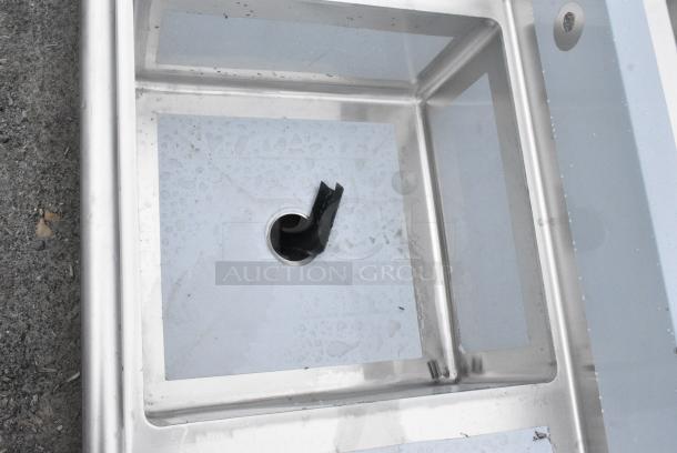 BRAND NEW SCRATCH AND DENT! Regency 600S22323224 16 Gauge Stainless Steel Two Compartment Sink with Galvanized Steel Legs and 2 Drainboards - 23" x 23" x 12" Bowls. No Legs. - Image 4 of 7