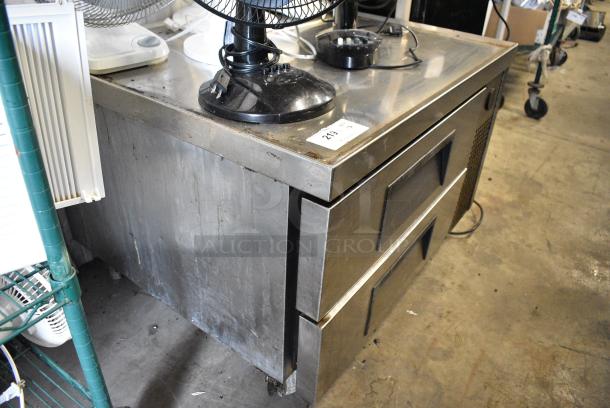 True TRCB-36 Stainless Steel Commercial 2 Drawer Chef Base on Commercial Casters. 115 Volts, 1 Phase. Tested and Working! - Image 2 of 8
