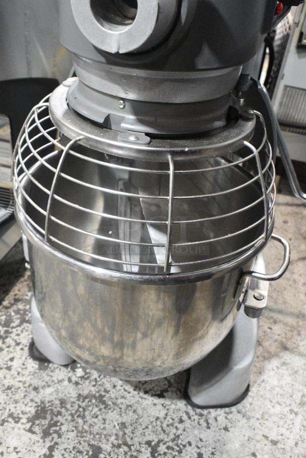 2018 Hobart Legacy HL200 Metal Commercial Countertop 20 Quart Planetary Dough Mixer w/ Stainless Steel Mixing Bowl, Bowl Guard and Paddle Attachment. 100-120 Volts, 1 Phase. Tested and Working! - Image 5 of 8