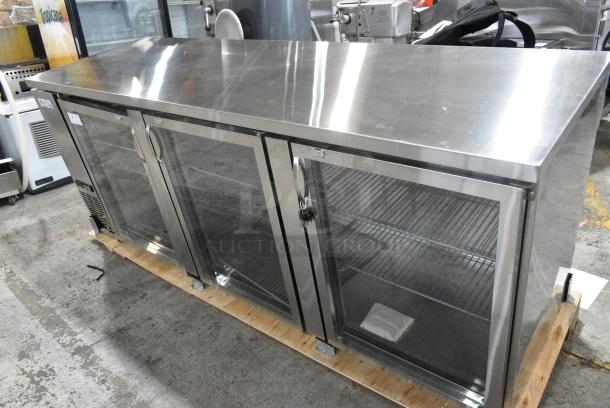 BRAND NEW SCRATCH AND DENT! 2024 Avantco 178UBB4GHCS UBB-4G-HC 90" Stainless Steel Counter Height Glass Door Back Bar Refrigerator with LED Lighting. 115 Volts, 1 Phase. Tested and Working! - Image 2 of 9