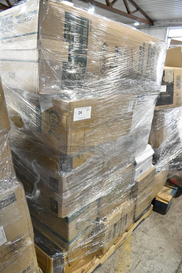 28 BRAND NEW SCRATCH AND DENT! Items Including Dart 12J12 12 oz. White Customizable Foam Cup - 1,000/Case 30112J12, 5013858HVY Lavex Hercules 55 Gallon 2 Mil 38" x 58" Low Density Heavy-Duty Black Can Liner / Trash Bag - 50/Case, 433B10513C Choice 10" x 5" x 13" Natural Kraft Paper Customizable Shopping Bag with Handles - 250/Case, 129MCS28B Choice 28 oz. Black Rectangular Microwavable Heavy Weight Container with Lid 8 3/4" x 6 1/4" x 1 3/4" - 150/Case, 395RP10 EcoChoice Compostable No PFAS Added Bamboo / Bagasse 10" Plate - 500/Case. 28 Times Your Bid! - Image 1 of 8