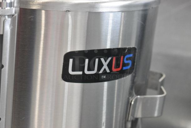 BRAND NEW SCRATCH AND DENT! Fetco TPD-30 Luxus Stainless Steel 3 Gallon Coffee Dispenser - Image 2 of 6