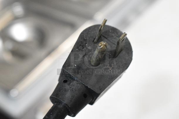 Silver King SKF2A Stainless Steel Commercial Prep Table w/ Topping Rail on Commercial Casters. 115 Volts, 1 Phase. Tested and Working! - Image 6 of 7