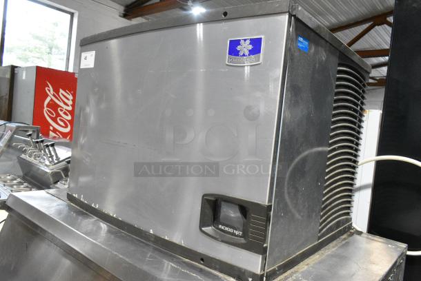 Manitowoc IDT0750W-261 Stainless Steel Commercial Ice Machine Head on MGR Commercial Ice Machine. 208-230 Volts, 1 Phase. - Image 4 of 7
