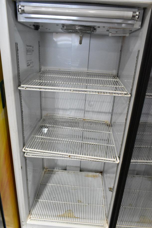 Beverage Air LV12-1-W Metal Commercial Single Door Reach In Cooler Merchandiser. 115 Volts, 1 Phase. Tested and Working! - Image 4 of 6