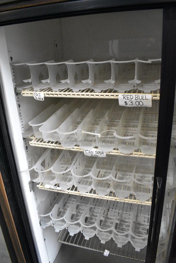 True GDM-69 Metal Commercial 3 Door Reach In Cooler Merchandiser w/ Poly Coated Racks. 115 Volts, 1 Phase. Tested and Working! - Image 4 of 8