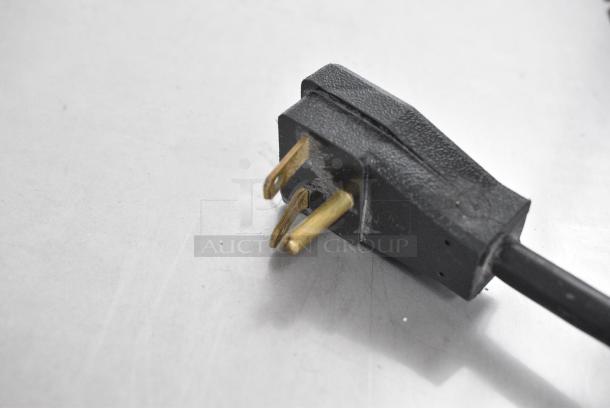 True TAC-48 Metal Commercial Open Grab N Go Merchandiser. 208-230 Volts, 1 Phase. - Image 5 of 9