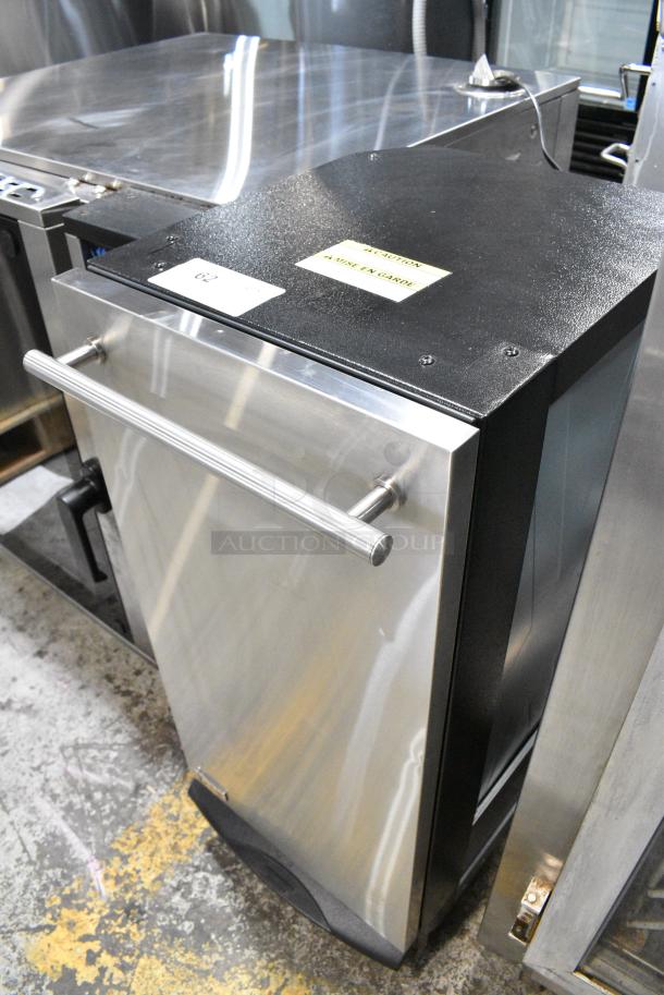 General Electric GE ZCGS150RSS-00 Stainless Steel Commercial Undercounter Trash Compactor. 120 Volts, 1 Phase. - Image 3 of 9