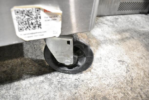 2 Southbend GB/25CCH / Blodgett Zephaire-200-G Stainless Steel Commercial Natural Gas Powered Full Size Convection Oven w/ View Through Doors, Metal Oven Racks and Thermostatic Controls on Commercial Casters. 2 Times Your Bid! - Image 10 of 15