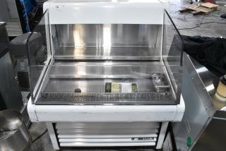 2017 True THAC-36 Metal Commercial Horizontal Open Air Cooler on Commercial Casters. 115 Volts, 1 Phase. Tested and Working!