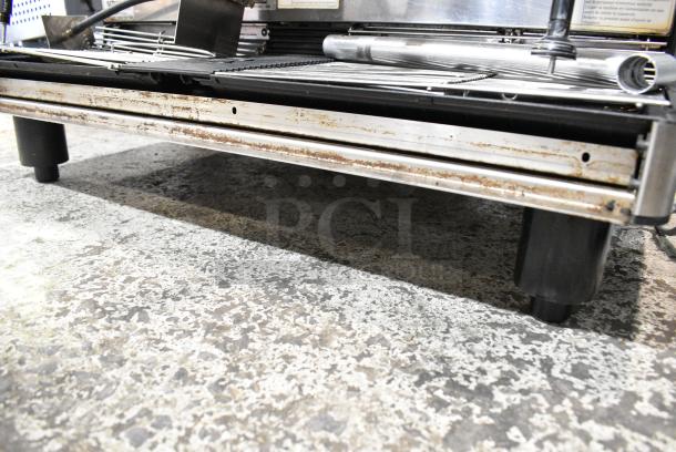2018 Schaerer Barista Metal Commercial Countertop 2 Group Automatic Espresso Machine w/ 2 Hoppers and 2 Portafilters. 208-240 Volts, 1 Phase. - Image 7 of 9