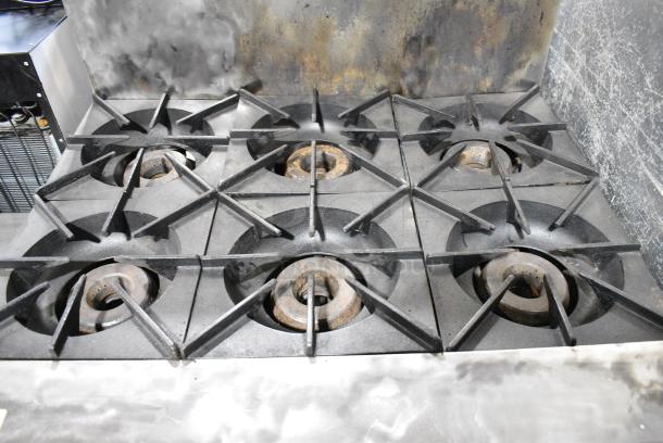 Connerton CN36-6 Stainless Steel Commercial Natural Gas Powered 6 Burner Range w/ Oven and Back Splash. - Image 2 of 8