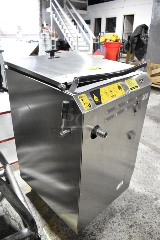 BRAND NEW SCRATCH AND DENT! 2023 Vito Fryfilter VITO XM 137 lb. Mobile Fryer Oil Filter System. 100-120 Volts, 1 Phase. - Image 2 of 8
