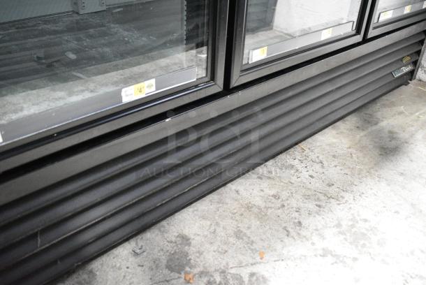 2018 True GDM-72-HC Metal Commercial 3 Door Reach In Cooler Merchandiser w/ Poly Coated Racks. 115/208-230 Volts, 1 Phase. Tested and Working! - Image 3 of 8