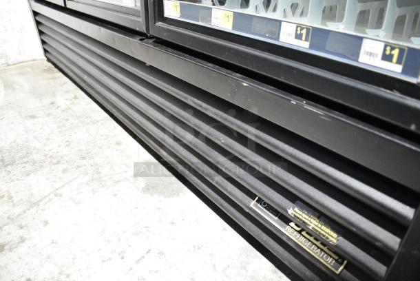 2016 True GDM-72-HC Metal Commercial 3 Door Reach In Cooler Merchandiser w/ Poly Coated Racks. 115/208-230 Volts, 1 Phase. Tested and Working! - Image 3 of 9