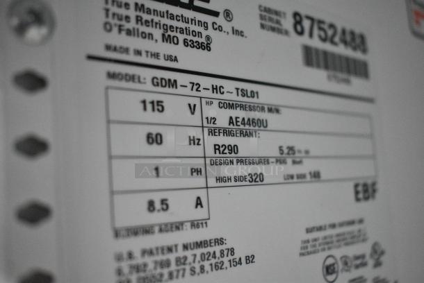 True GDM-72-HC Metal Commercial 3 Door Reach In Cooler Merchandiser w/ Poly Coated Racks. 115 Volts, 1 Phase. Tested and Working! - Image 10 of 11