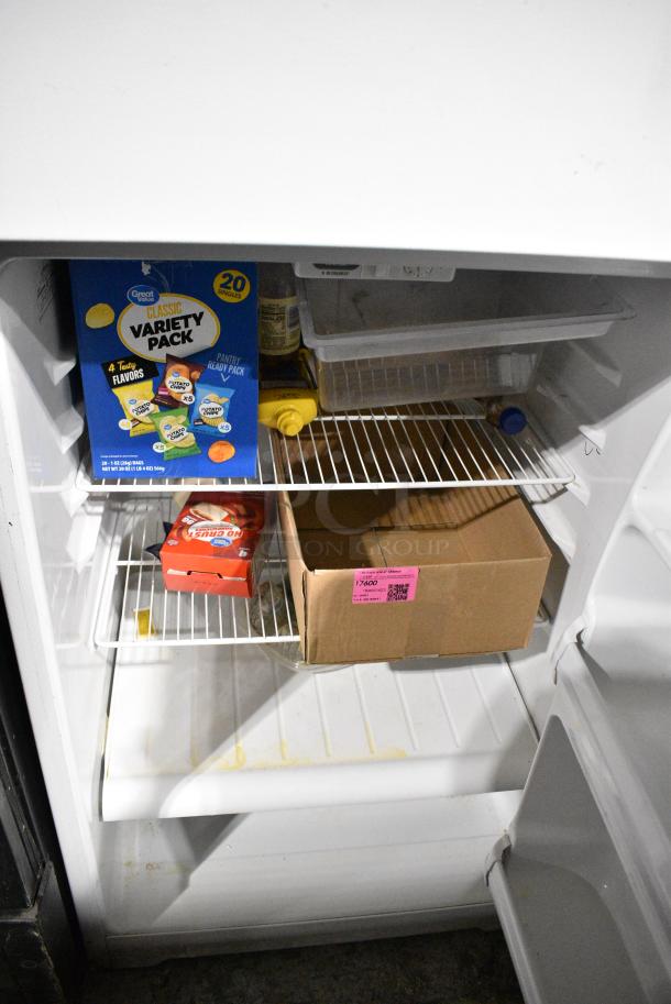 Hotpoint Cooler w/ Freezer. 115 Volts, 1 Phase. Cannot Test Due To Cut Power Cord - Image 4 of 6