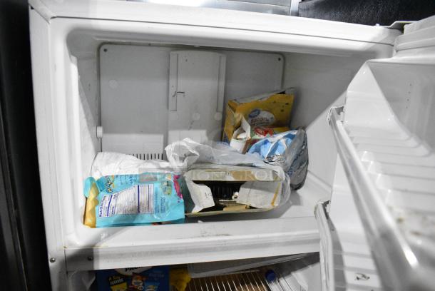 Hotpoint Cooler w/ Freezer. 115 Volts, 1 Phase. Cannot Test Due To Cut Power Cord - Image 5 of 6
