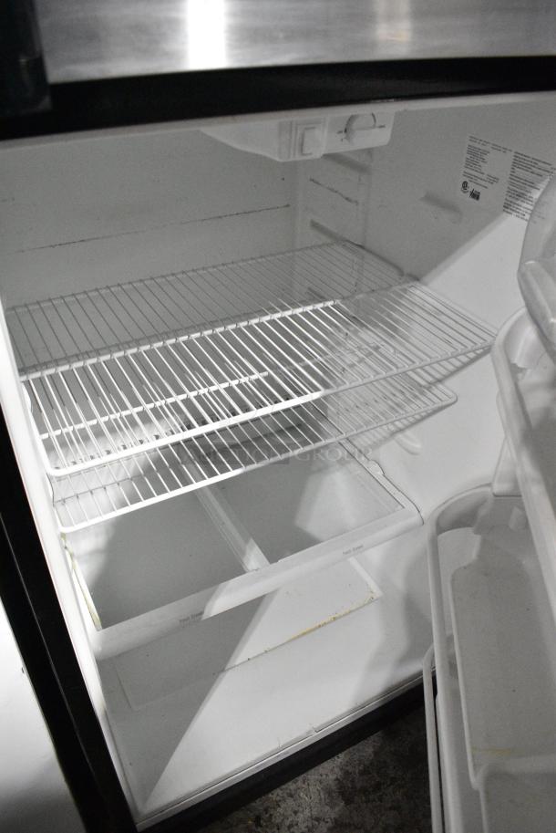 Frigidaire FFTR1814QS1 Stainless Steel Cooler w/ Freezer. 115 Volts, 1 Phase. Tested and Working! - Image 4 of 8