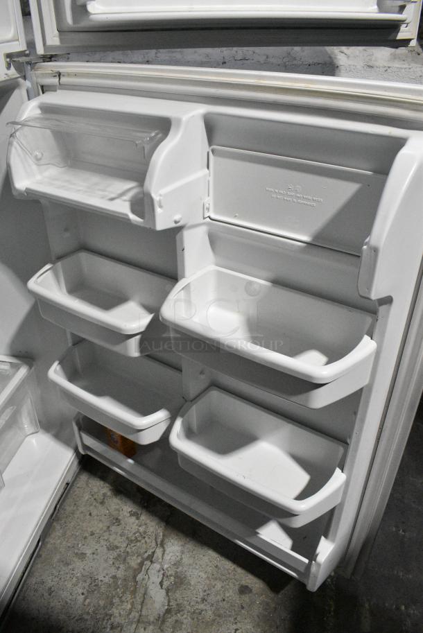 Maytag M1TXEGMYW01 Cooler w/ Freezer. 115 Volts, 1 Phase. Tested and Working! - Image 5 of 9