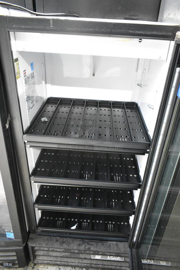 2017 True GDM-10-HC-LD Metal Commercial Single Door Reach In Cooler Merchandiser w/ Poly Coated Racks. 115 Volts, 1 Phase. Tested and Working! - Image 4 of 6