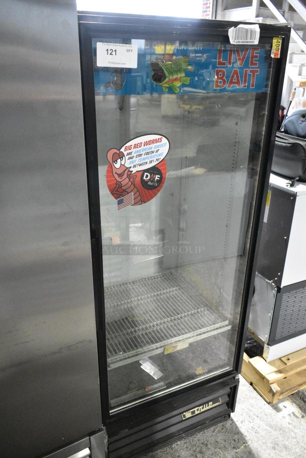 True GDM-12 Metal Commercial Single Door Reach In Cooler Merchandiser. 115 Volts, 1 Phase. Tested and Working! - Image 2 of 6