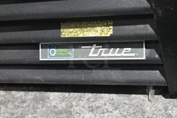 2017 True GDM-72F-HC Metal Commercial 3 Door Reach In Freezer Merchandiser w/ Poly Coated Racks. 115/208-230 Volts, 1 Phase. Tested and Working! - Image 3 of 8
