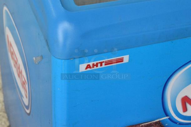 2017 AHT RIO S 100 Metal Commercial Chest Freezer Merchandiser on Commercial Casters. 115 Volts, 1 Phase. Tested and Working! - Image 3 of 9