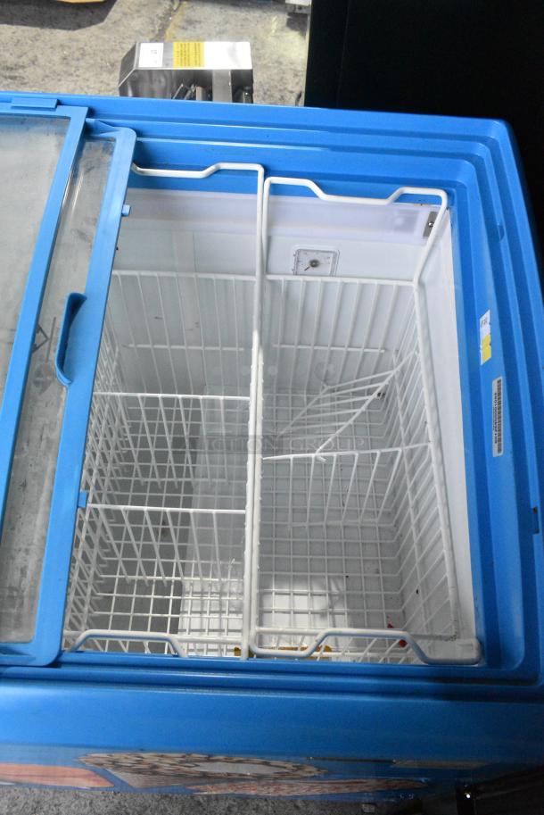 2017 AHT RIO S 100 Metal Commercial Chest Freezer Merchandiser on Commercial Casters. 115 Volts, 1 Phase. Tested and Working! - Image 6 of 9