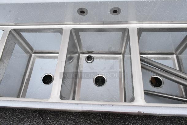 BRAND NEW SCRATCH AND DENT! Regency Stainless Steel 3 Bay Sink w/ Dual Drain Boards. Missing 2 Legs. - Image 5 of 8