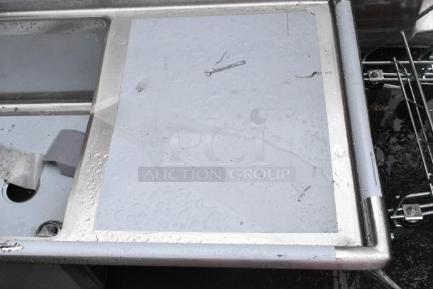 BRAND NEW SCRATCH AND DENT! Regency 600S32424224 Stainless Steel 3 Bay Sink w/ Dual Drain Boards. Missing 2 Legs. - Image 2 of 8