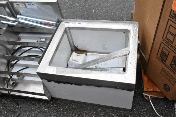 BRAND NEW SCRATCH AND DENT! Regency 600SM162012 25" 16-Gauge Stainless Steel One Compartment Floor Mop Sink - 20" x 16" x 12" Bowl - Image 2 of 5