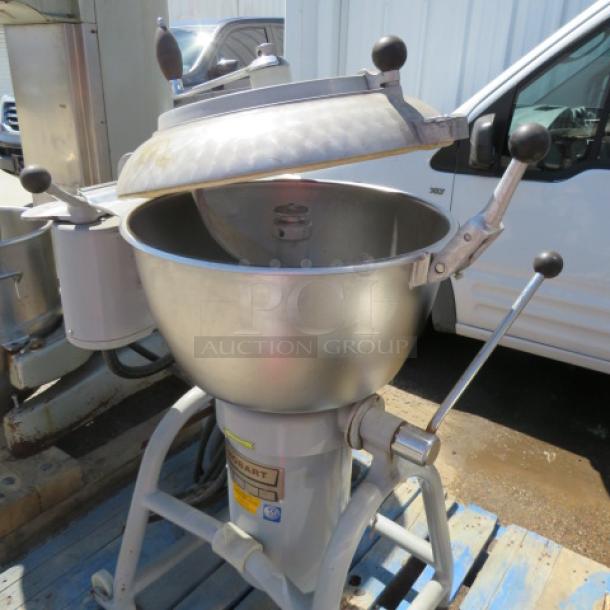 One Hobart Vertical Cutter. Model# VCM40. 208 Volt. 3 Phase. - Image 6 of 6