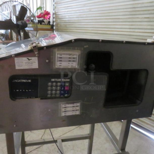 One Mettler Toledo Scale. Model# Jagxtreme. 100-240 Volt. - Image 4 of 6