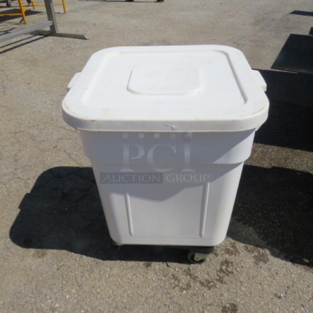 One Continental Poly Bin With Lid On Casters. - Image 1 of 1