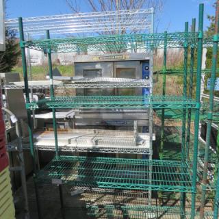 One Green Metro Shelf With 4 Shelves. 48X18X75