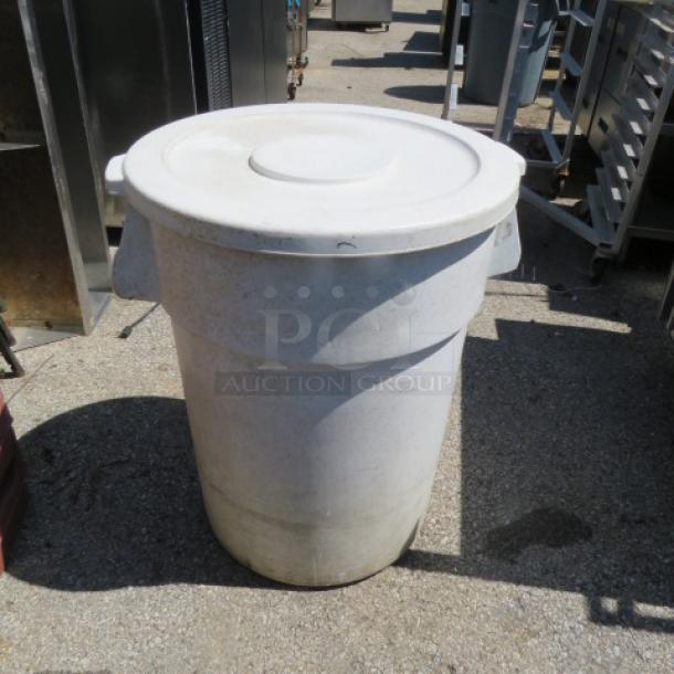 One Rubbermaid Brute 44 Gallon Can With  Lid. - Image 1 of 1