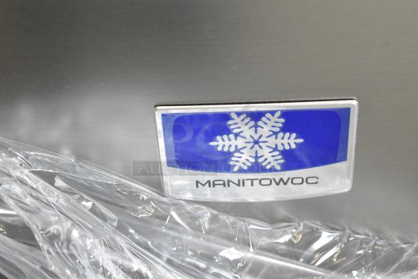 BRAND NEW SCRATCH AND DENT! 2024 Manitowoc UYF0310A-161B 30" Air Cooled Undercounter Half Dice Ice Machine with 119 lb. Bin. 295 lb. 115 Volts, 1 Phase. - Image 2 of 10