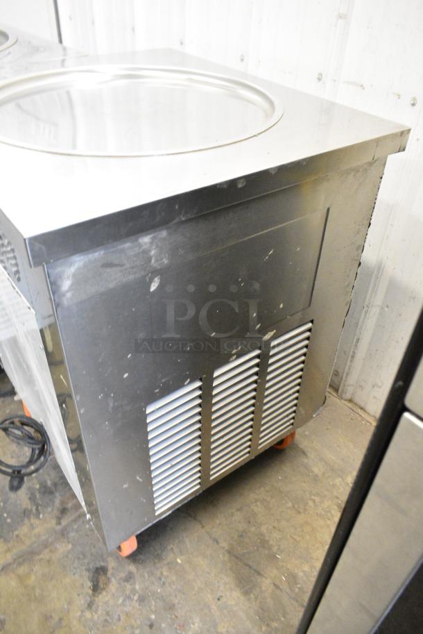Vevor CBJY-1DA-500 Stainless Steel Commercial Floor Style Rolled Ice Cream Machine on Commercial Casters. 110 Volts, 1 Phase. Tested and Working! - Image 9 of 9