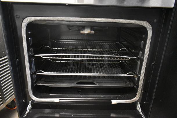 Avanti DG2450SS-1 Elite Stainless Steel Commercial Gas Powered 4 Burner Range w/ Oven. - Image 5 of 8