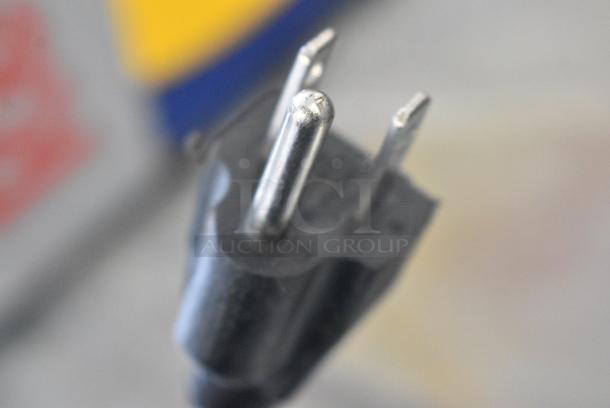 Star 3WSA-HS Stainless Steel Commercial Countertop Topping Warming Dispenser. 120 Volts, 1 Phase. Tested and Working! - Image 5 of 7
