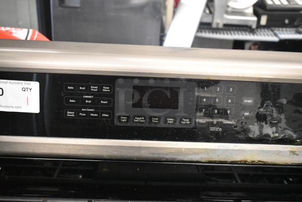 KitchenAid Stainless Steel Natural Gas Powered 4 Burner Range w/ Convection Oven. - Image 5 of 8