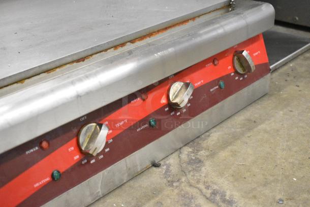 Avantco Stainless Steel Countertop Electric Powered Flat Top Griddle. - Image 4 of 9