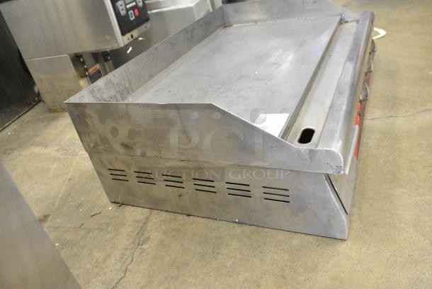 Avantco Stainless Steel Countertop Electric Powered Flat Top Griddle. - Image 9 of 9