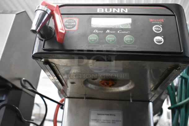 Bunn ICB-DV TALL Stainless Steel Commercial Countertop Iced Tea Machine w/ Hot Water Dispenser. 120 Volts, 1 Phase. - Image 5 of 7