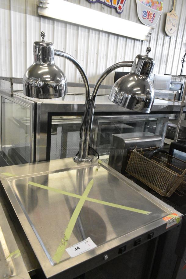 2020 Alto Shaam CS-200 Metal Heated Dual Lamp Carving Station. 120 Volts, 1 Phase. Tested and Working! - Image 1 of 7