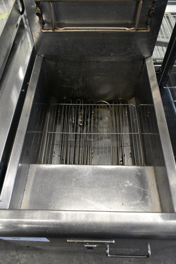 Frymaster SR14ESD Stainless Steel Commercial Floor Style Electric Powered Deep Fat Fryer w/ 2 Metal Fry Baskets. 240 Volts, 1 Phase. - Image 4 of 7