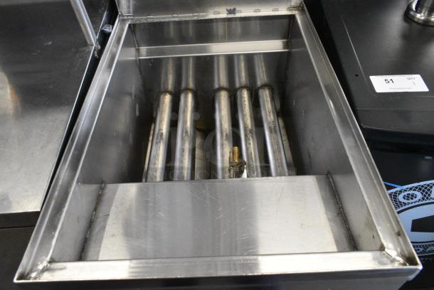 2018 Pitco Frialator 65C Stainless Steel Commercial Floor Style Natural Gas Powered Deep Fat Fryer on Commercial Casters. 150,000 BTU. - Image 4 of 7
