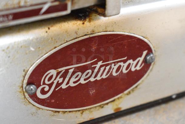 Fleetwood M-12-H Metal Commercial Countertop Meat Grinder. 115 Volts, 1 Phase. Tested and Working! - Image 4 of 6