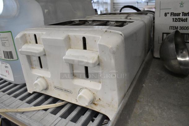 2 Proctor Silex Countertop 4 Slot Toaster. 120 Volts, 1 Phase. 2 Times Your Bid! - Image 2 of 7